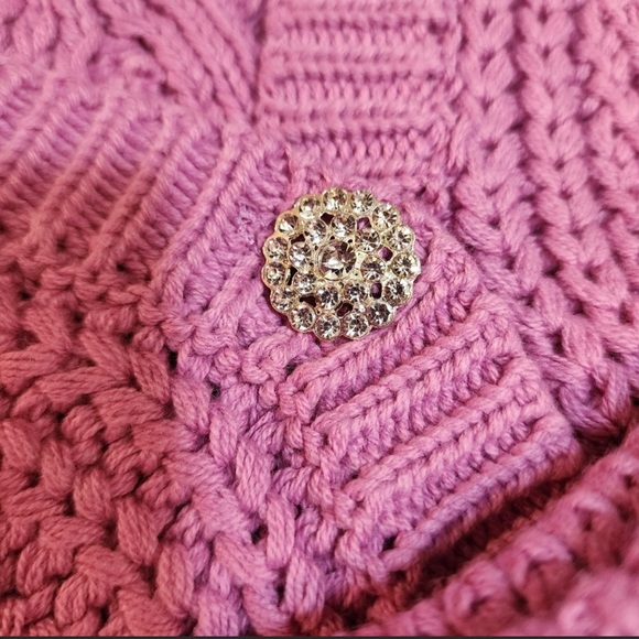 Cropped Cable Knit Cardigan and Skirt - Picture 2 of 8